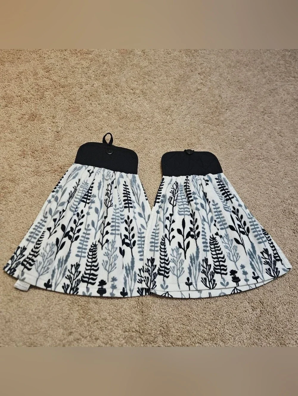 2 Handcrafted Potholders Attached To Towels | Blue, Black, White | Leaves